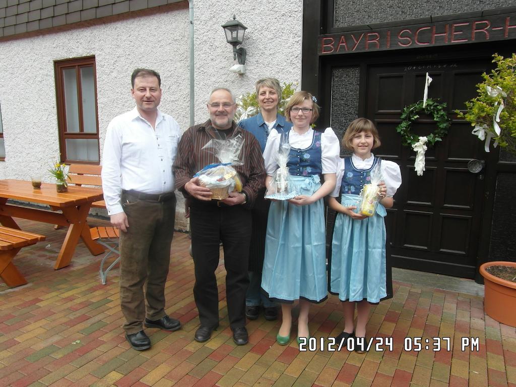 Bayrischer Hof Steinau an der Straße Buitenkant foto